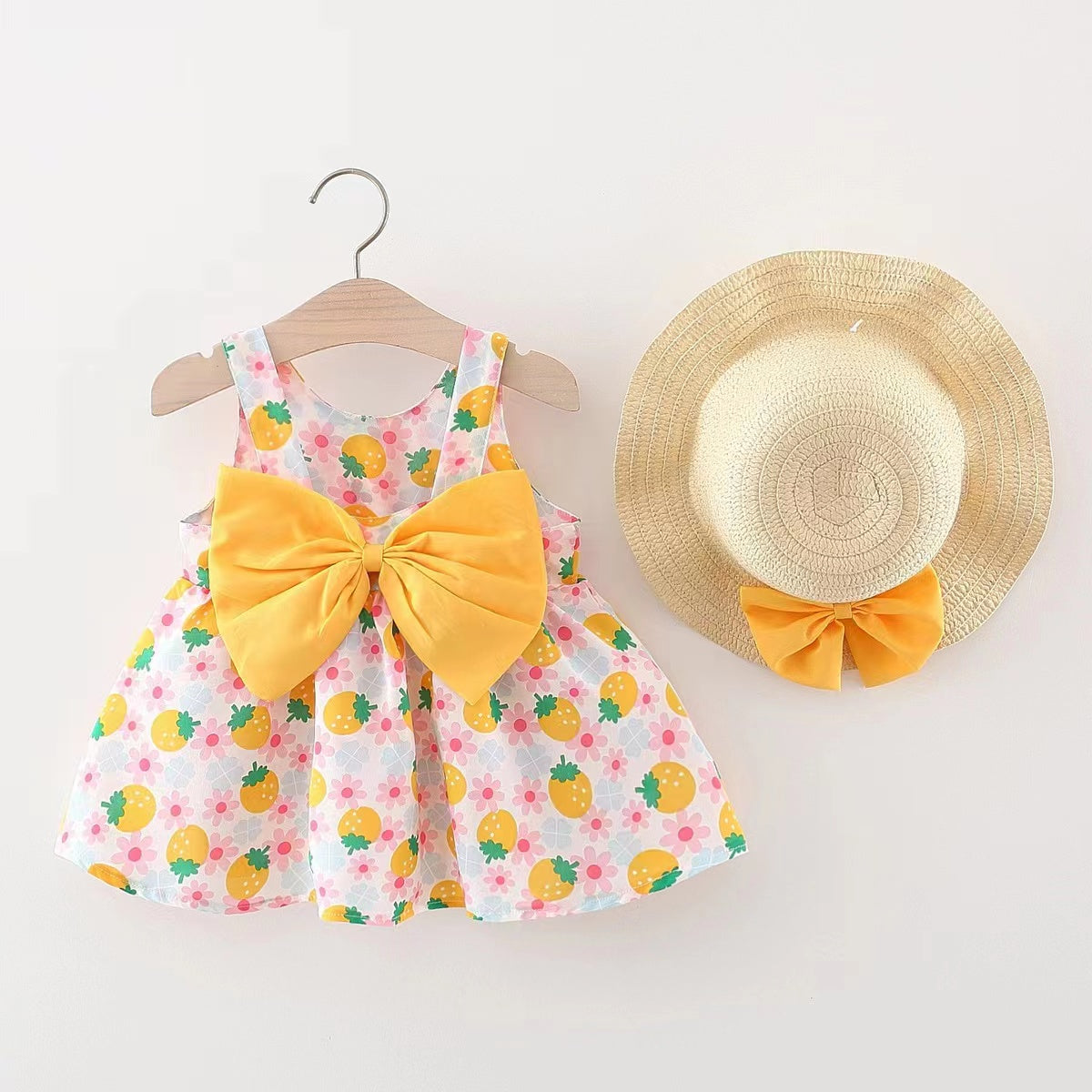 Baby girl hat dress (must take 100)