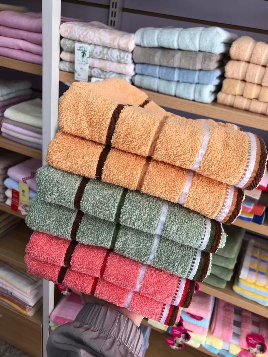 Assorted Face towels